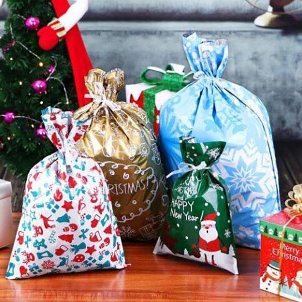 🎅The World’s Best Christmas Gift Bag With Drawstring
