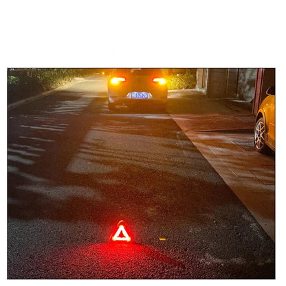 🔥3-IN-1 Solar Emergency Triangle Warning Light at the Roadside